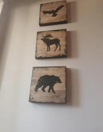Aravanes Πανσιόν *